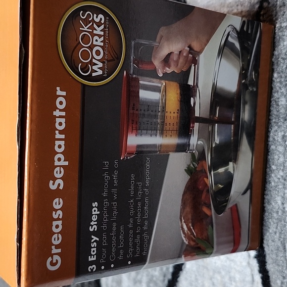 COOK WORKS GREASE SEPARATOR 4 CUPS - Picture 4 of 10